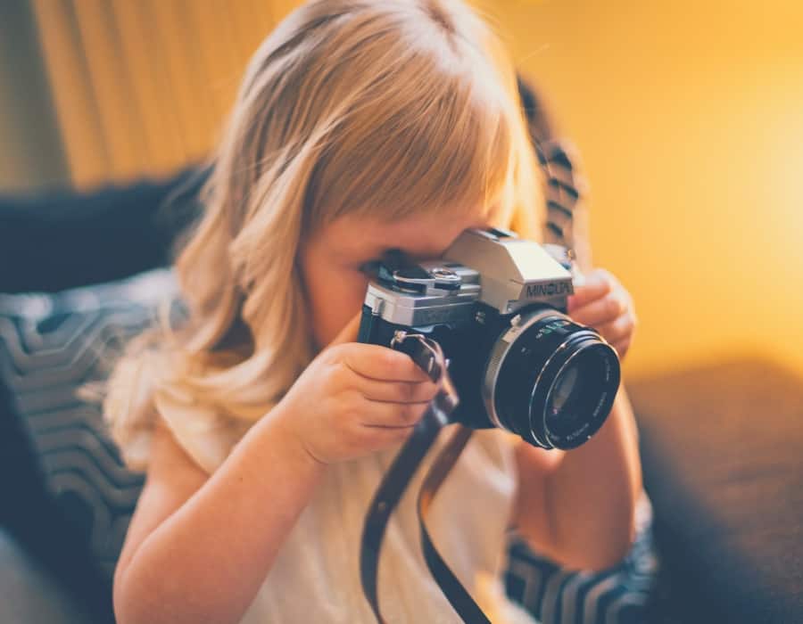 teaching photography to your kids